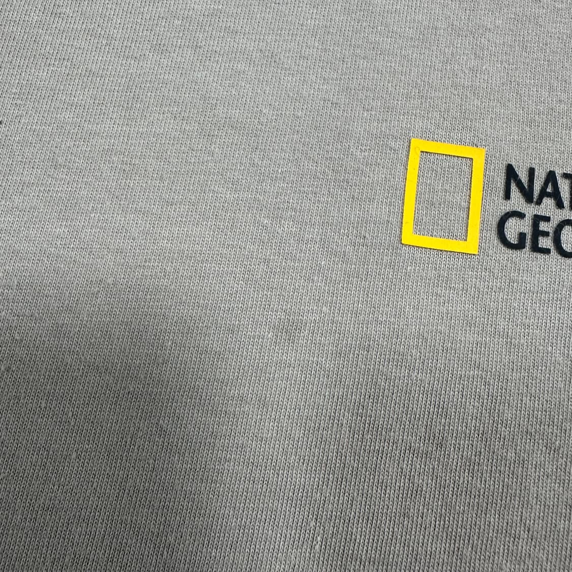 ✨ (바배) 내셔널 지오그래픽 베이지 반팔티  상품이미지5