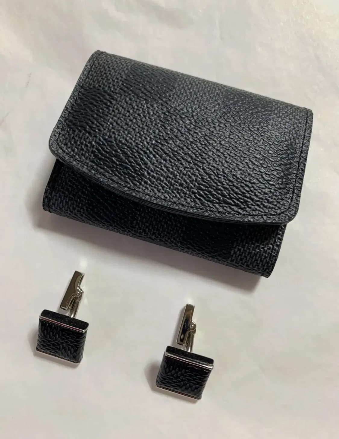 LOUIS VUITTON 루이비통 다미에 패턴 케이스/스틸-커프스링크 상품이미지1