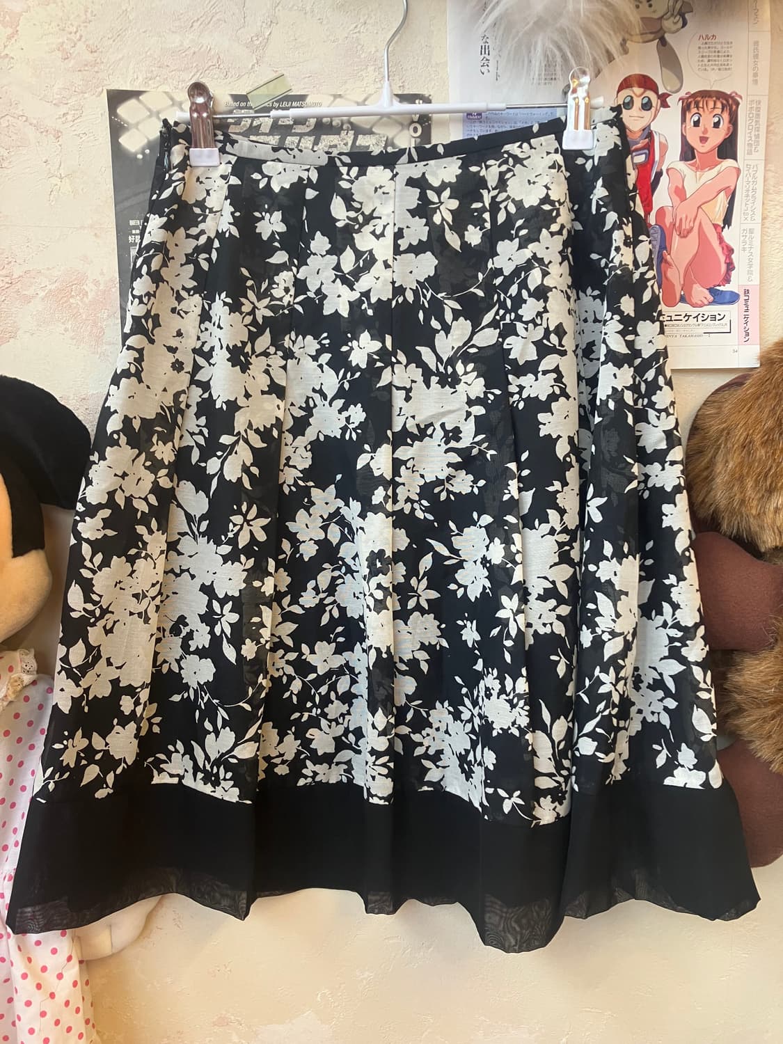 jpn 블랙 앤 화이트 플로럴 스커트 상품이미지1
