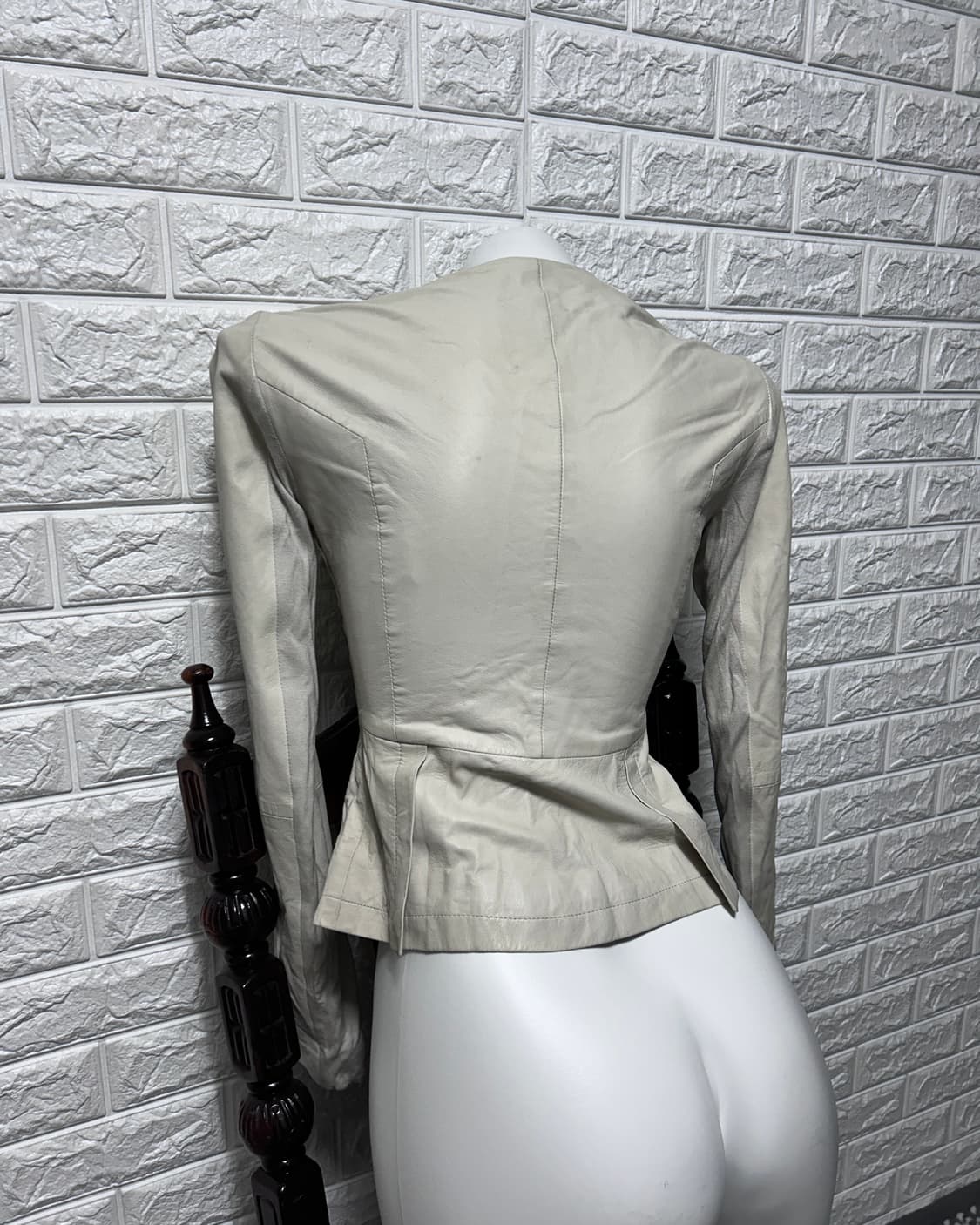 00‘s 엠포리오 아르마니 비대칭 램스킨 자켓 상품이미지4