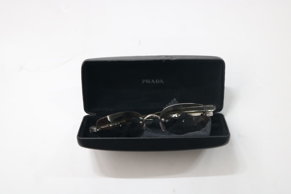 프라다 빈티지 아카이브 무테 오벌 선글라스 (SPR 93A) 상품이미지10