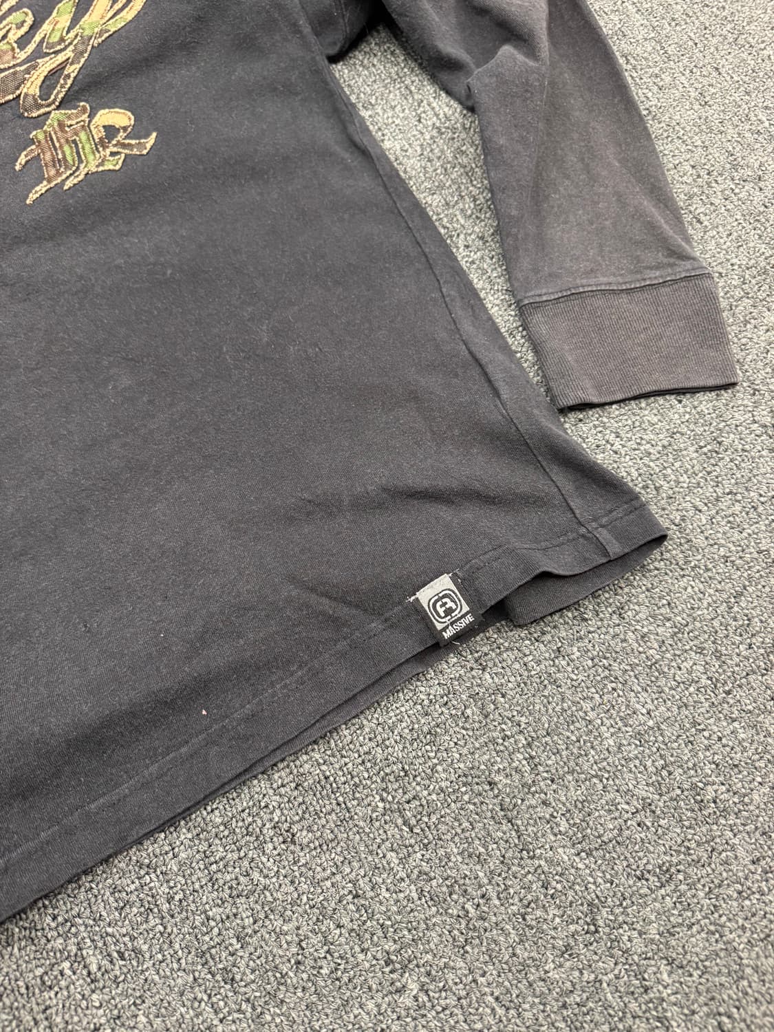 M)FREAK MASSIVE 빈티지 카모 레터링 롱슬리브 상품이미지4