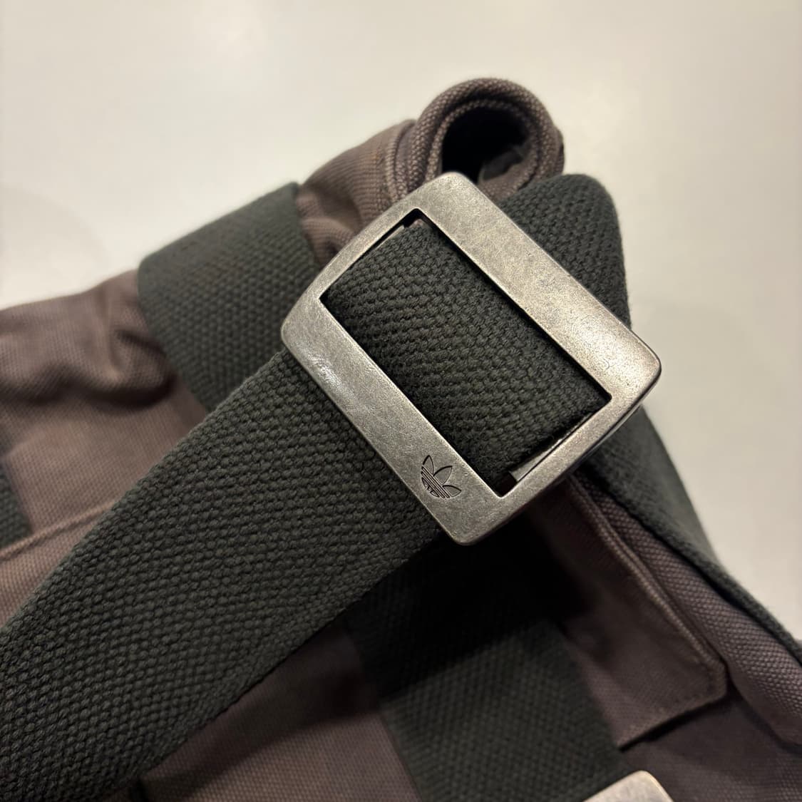 08s 아디다스 브라운 버팔로 빈티지 브라운 레더 메신저백 유일매물 상품이미지6