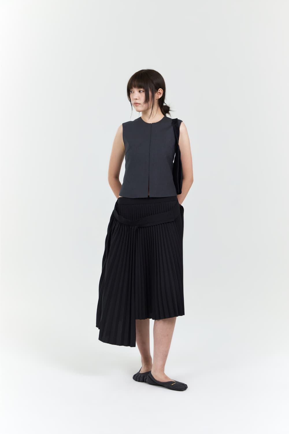 EE 이이 BELTED ACCORDION PLEATED SKIRT 스커트 상품이미지2