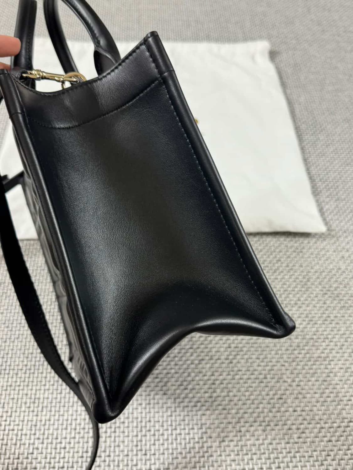 [정품] 디올 북토트 스몰 까나쥬 상품이미지7
