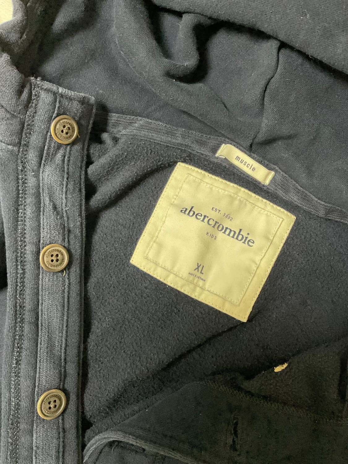 아베크롬비 네이비 버튼 후드집업 상품이미지2