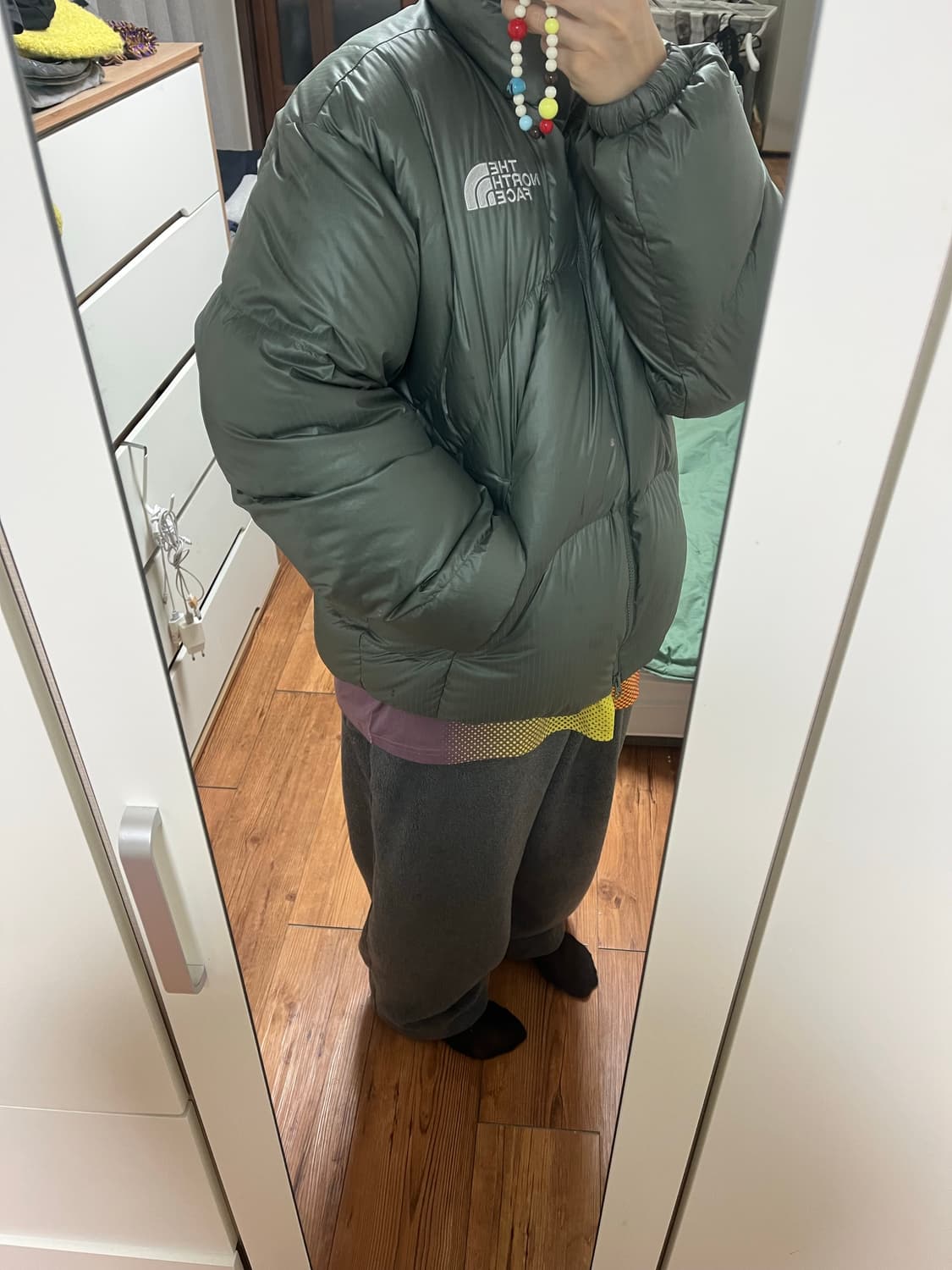 노스페이스 화이트라벨 웨이브 RDS 다운자켓 (카키) 상품이미지2