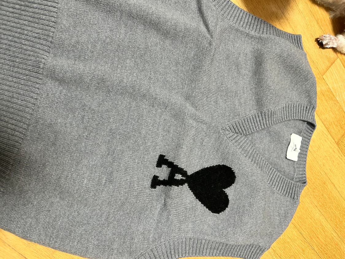 아미(Ami) 브이넥 니트 조끼 상품이미지1