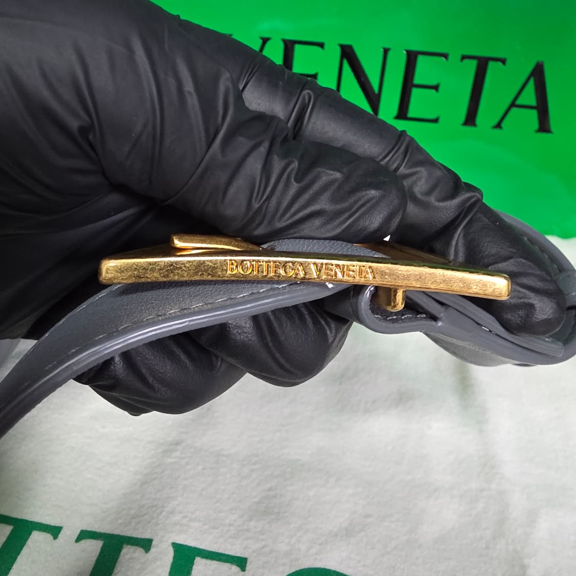 {클로젯}[Os]보테가베네타 패디드 레더 카세트백 썬더 상품이미지8