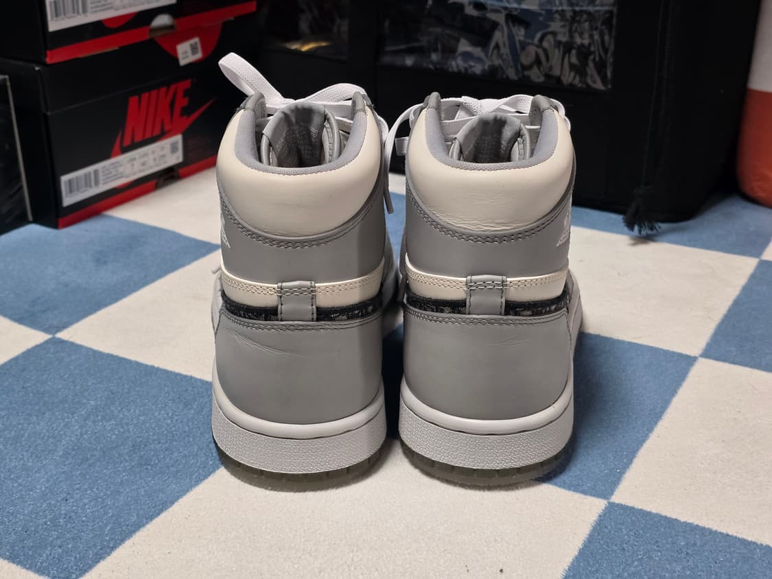 [40.5 / 255] 에어 조던 1 디올 하이 상품이미지3