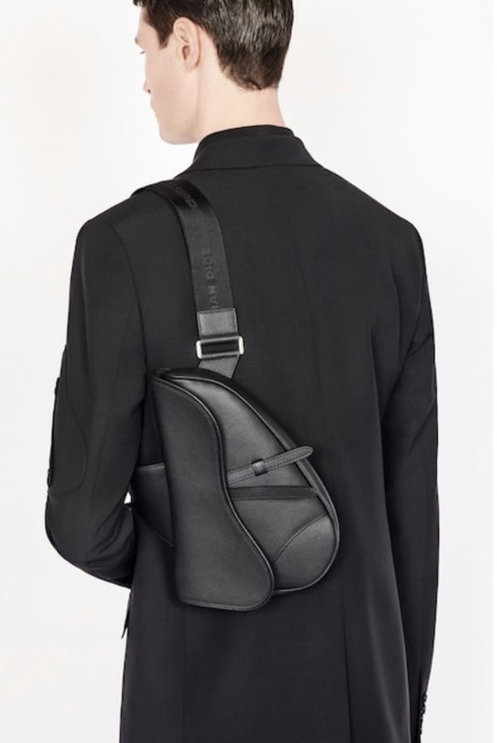 디올 새들백 그레인카프스킨 블랙 상품이미지1