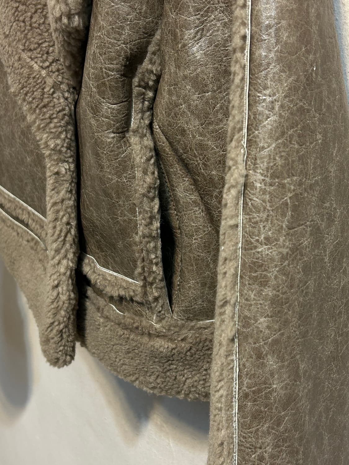 마뗑킴 퍼 무스탕 자켓 상품이미지4