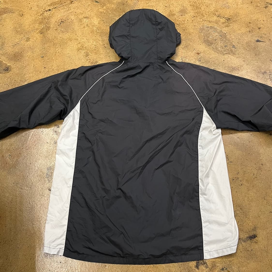 [정품/L] 아디다스 바람막이 후드 아노락 b17 상품이미지4