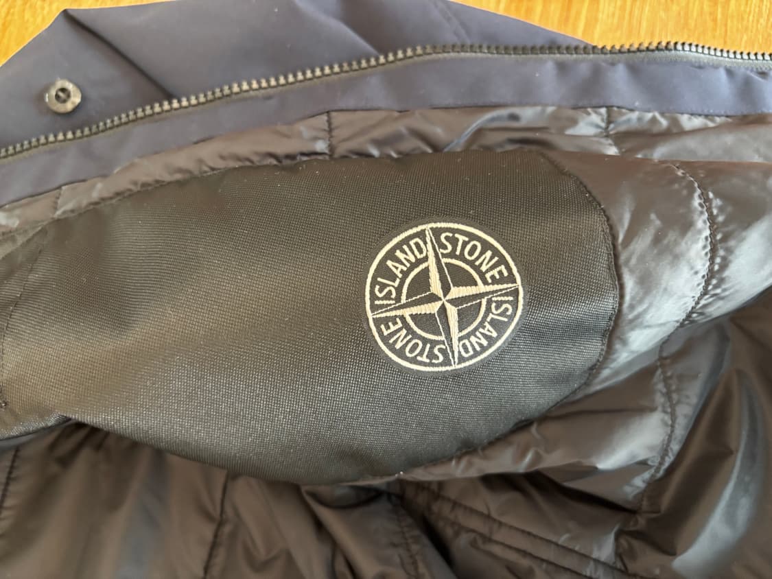 스톤아일랜드 프리마로프트 소프트쉘 L 상품이미지3