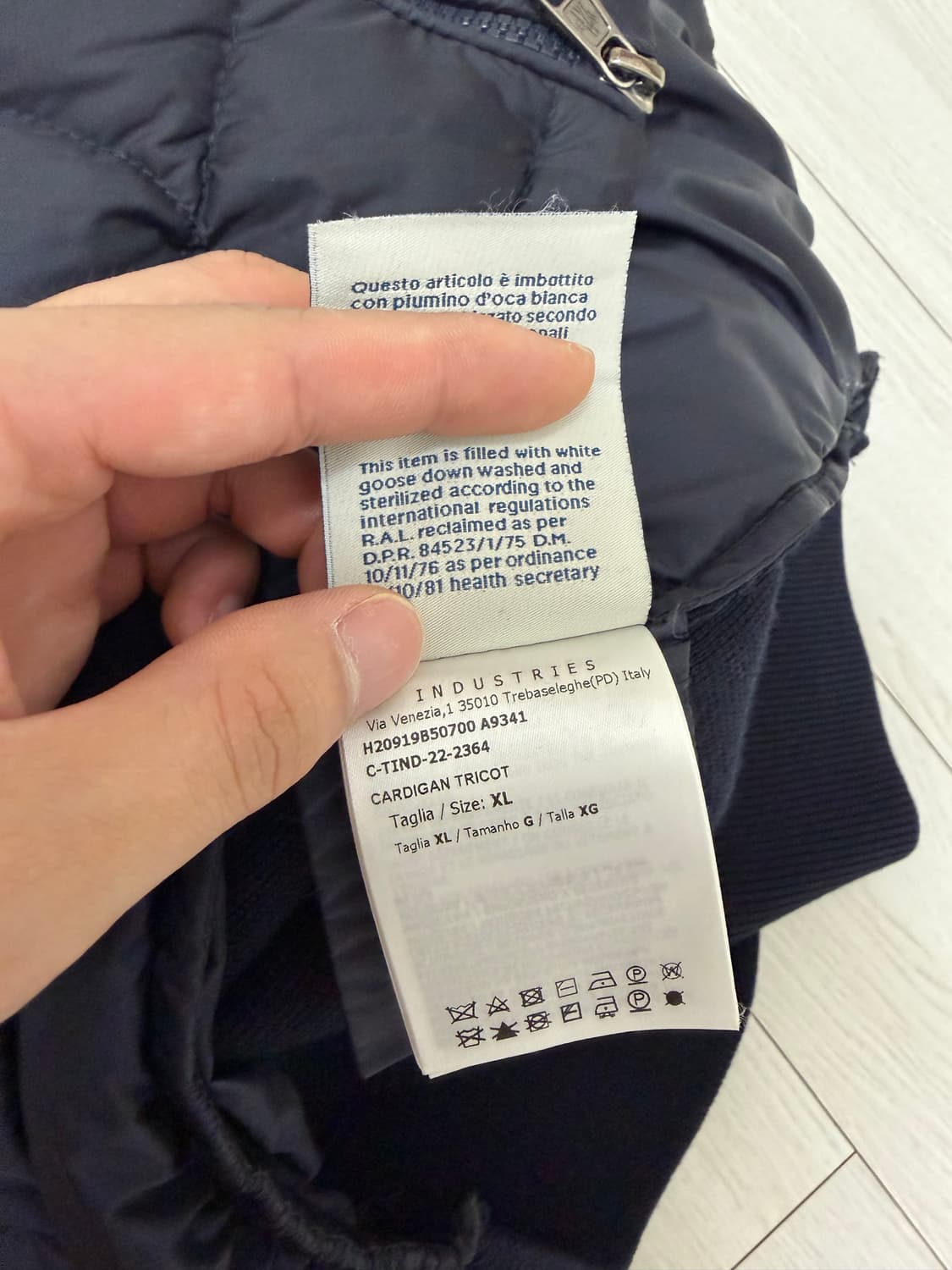 급처 신형 23fw 몽클레어 니트패딩 XL  상품이미지3