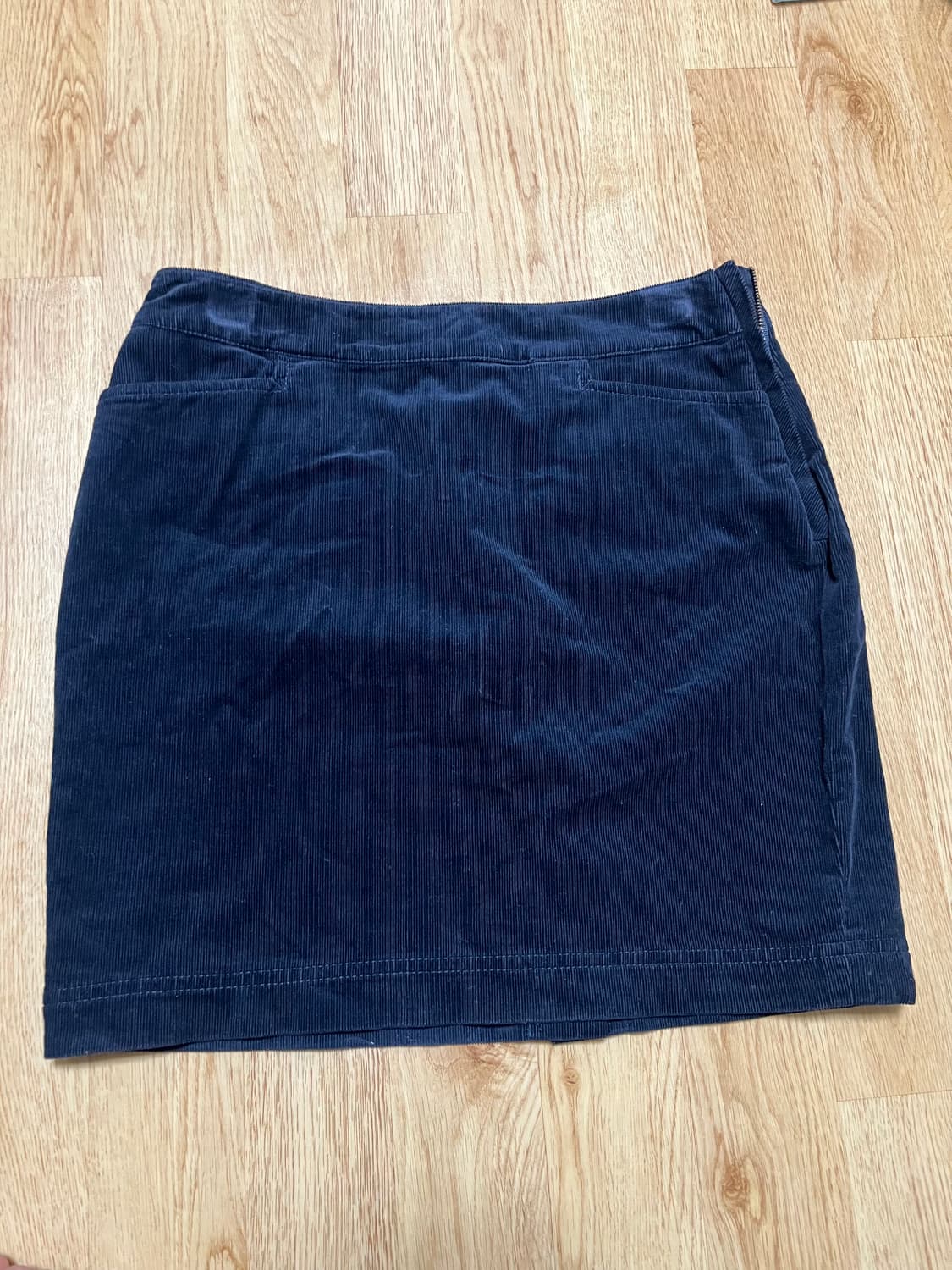 타미 힐피거 네이비 코듀로이 미니스커트 상품이미지1