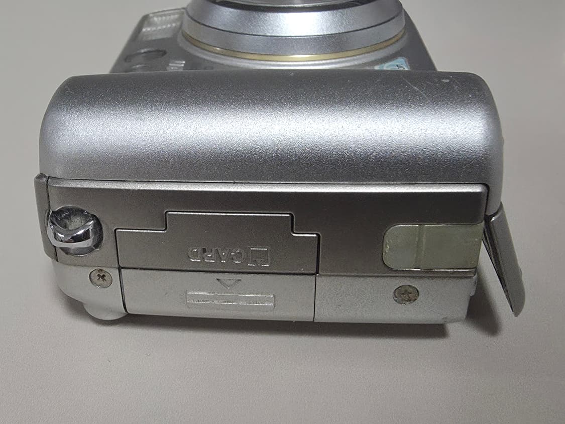 니콘 쿨픽스 5200 빈티지 디지털카메라 상품이미지3