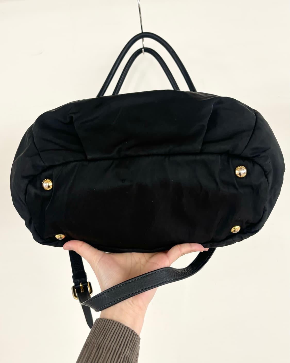 프라다 빈티지 블랙 포코노 가죽끈 숄더백 상품이미지6