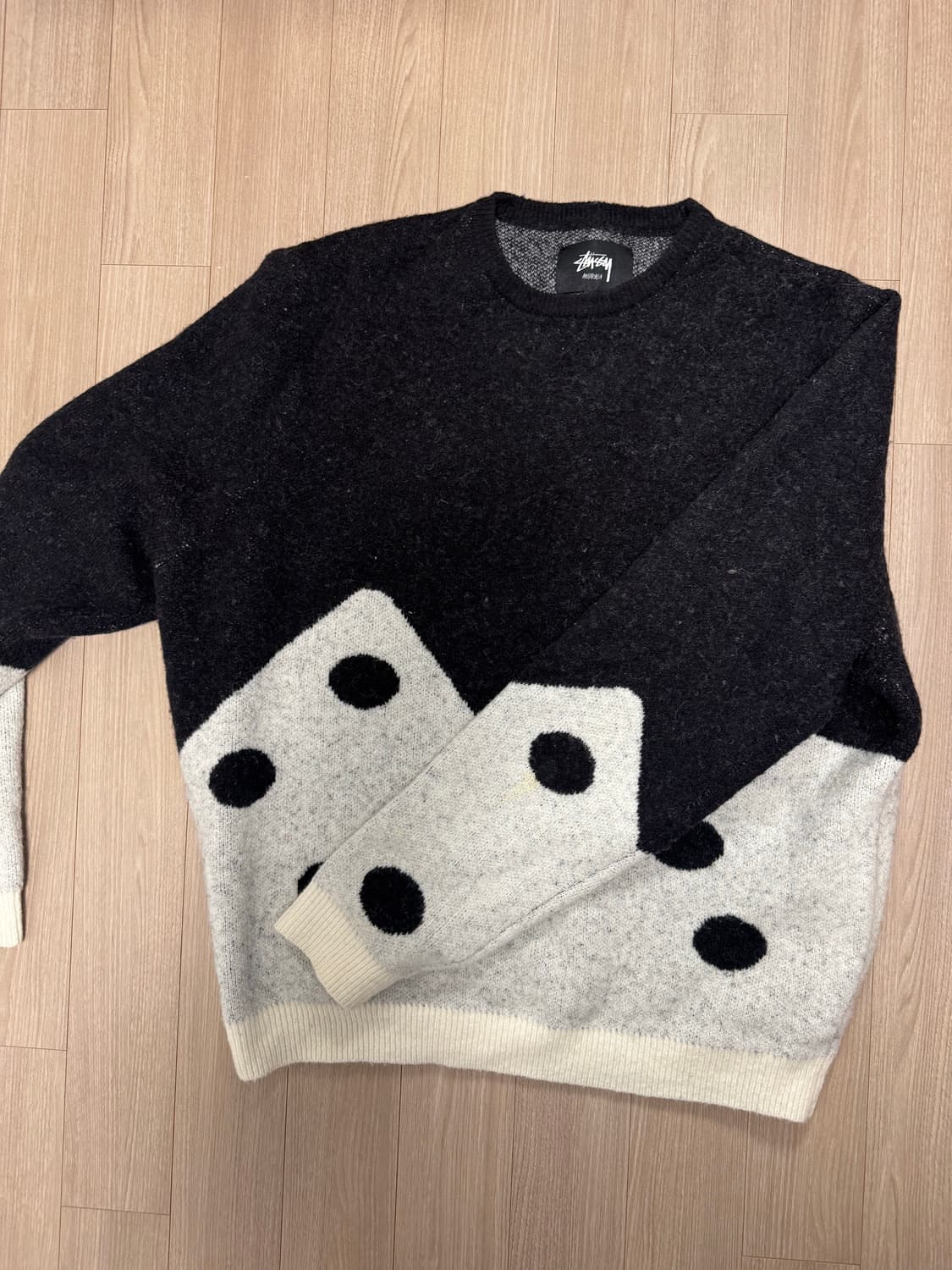 스투시 퍼지 다이스 모헤어 니트 상품이미지1