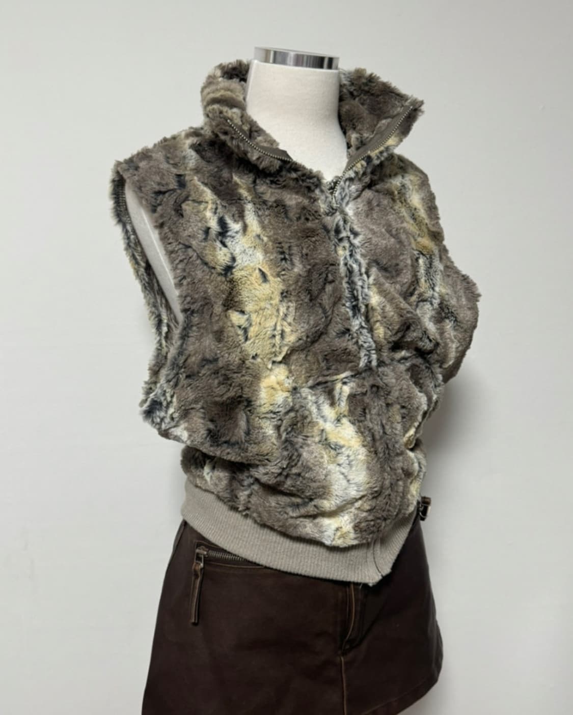 믹스 컬러 퍼 지퍼 집업 조끼 베스트 상품이미지3