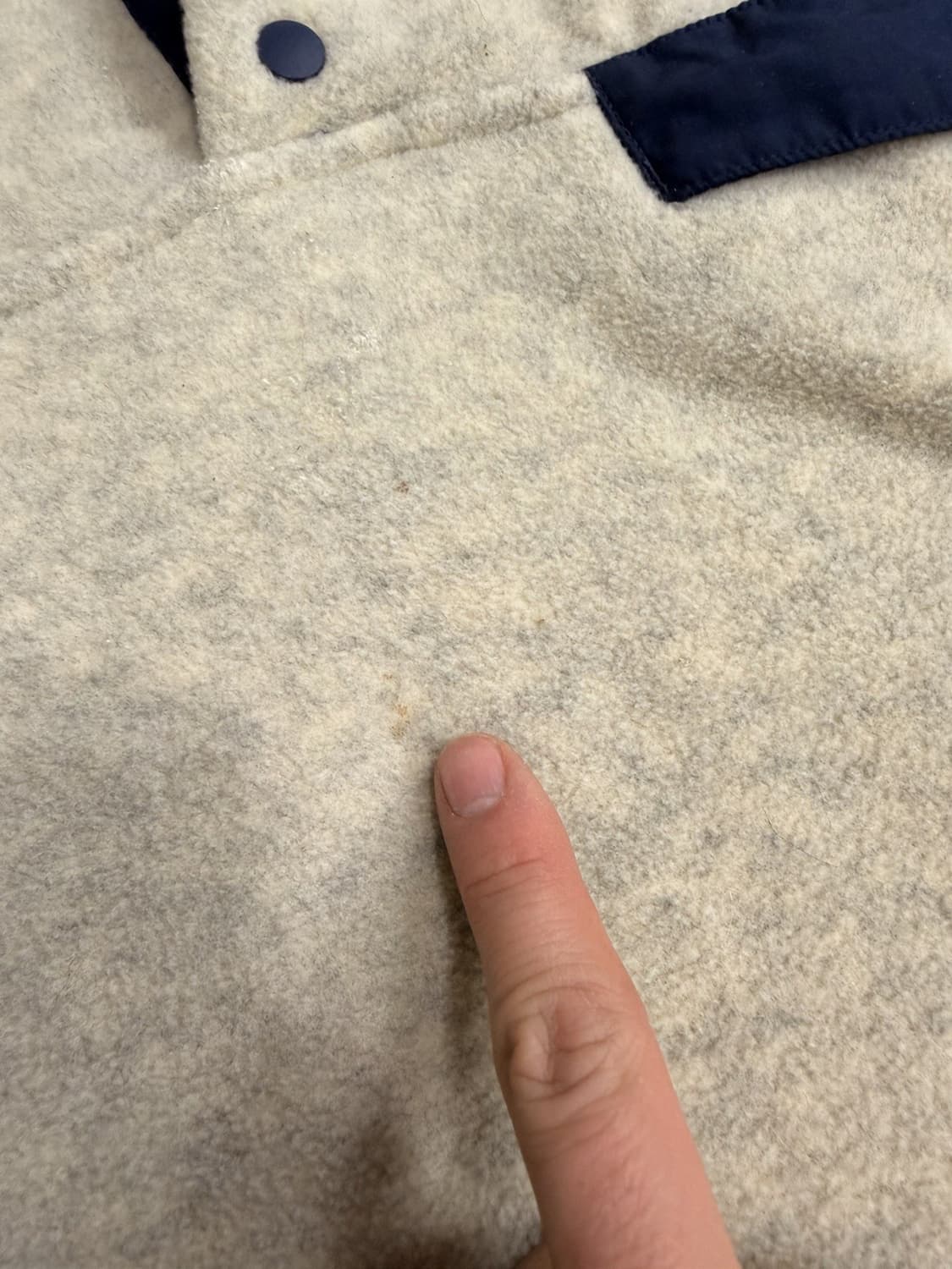 파타고니아 신칠라 스냅-티 플리스 하프집 베이지/네이비 상품이미지6