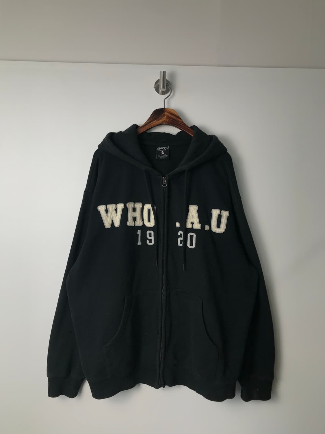 후아유 y2k 와투케 블랙 후드집업 상품이미지2