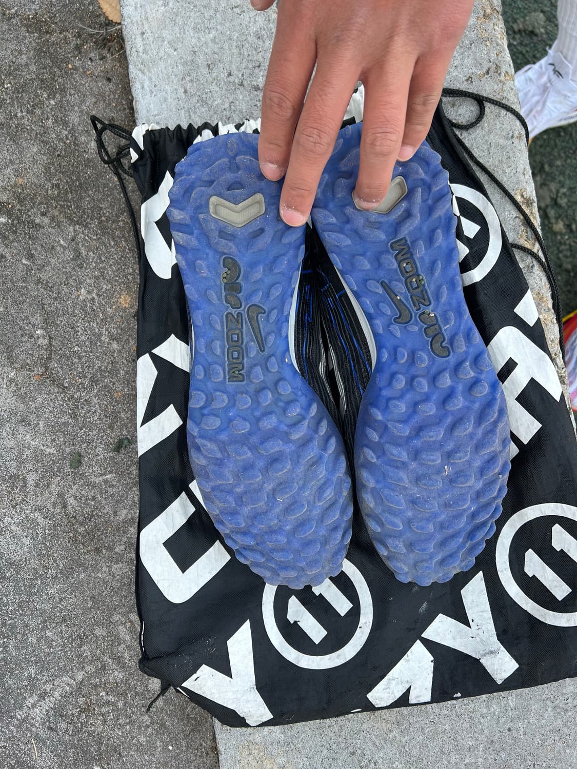 나이키 에어줌 풋살화 상품이미지4