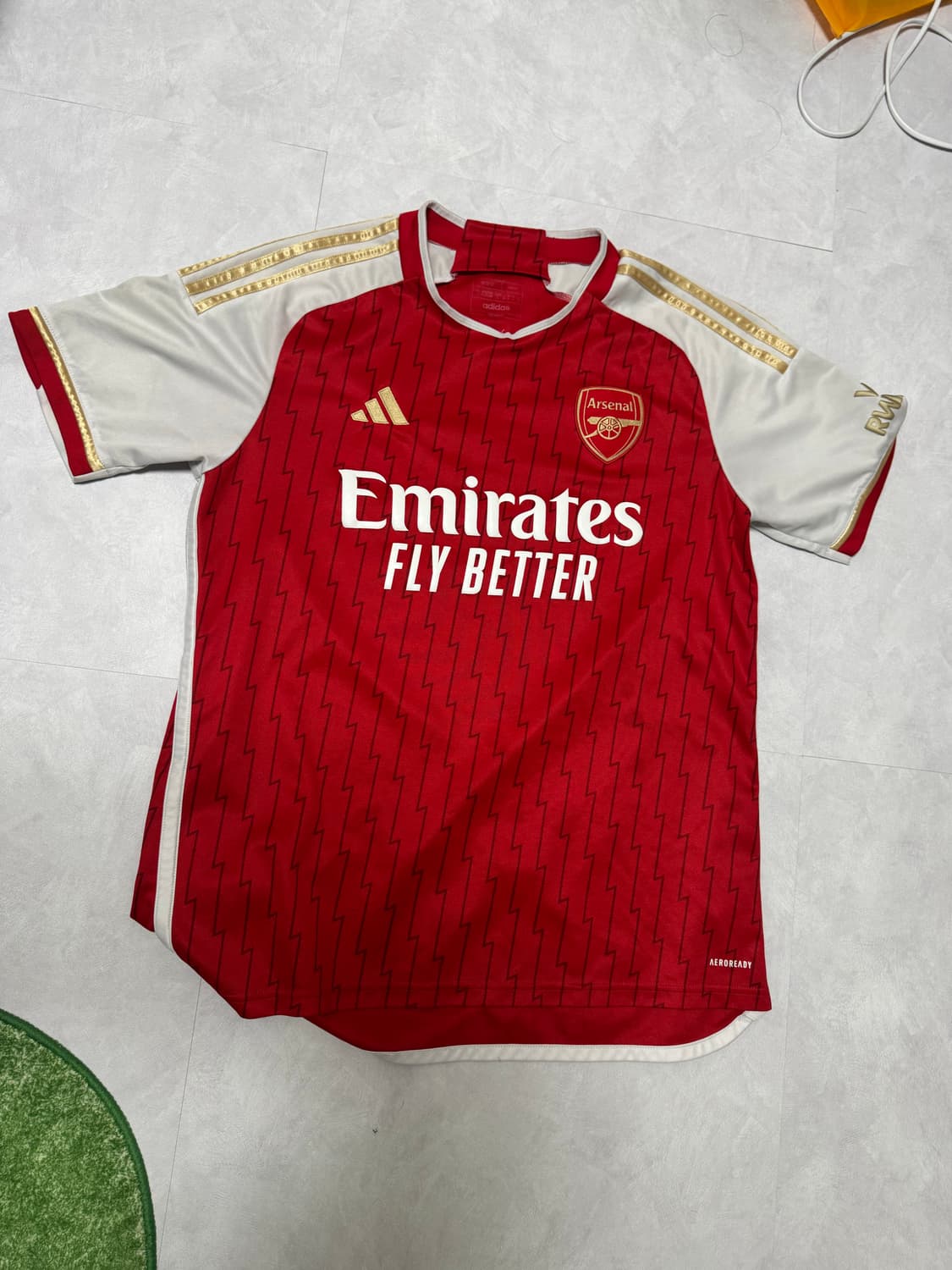 아디다스 아스날 23/24 홈 유니폼 상품이미지1