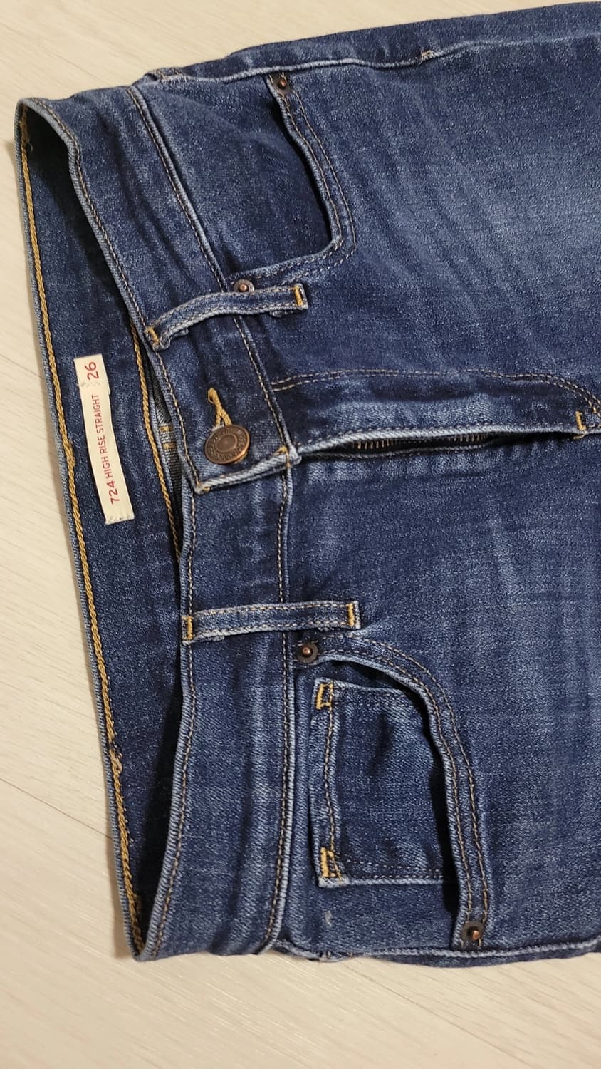 리바이스 724 하이웨스트 스트레이트핏 26size 상품이미지3