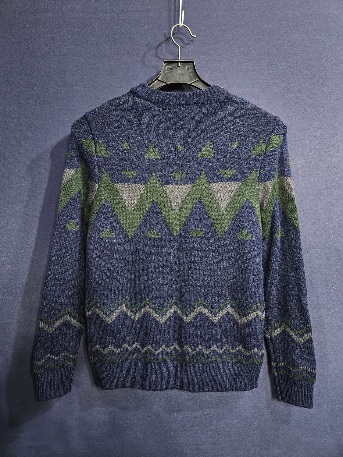 로드사인 네이비 배색 남성 슬림핏 95 니트 상품이미지2