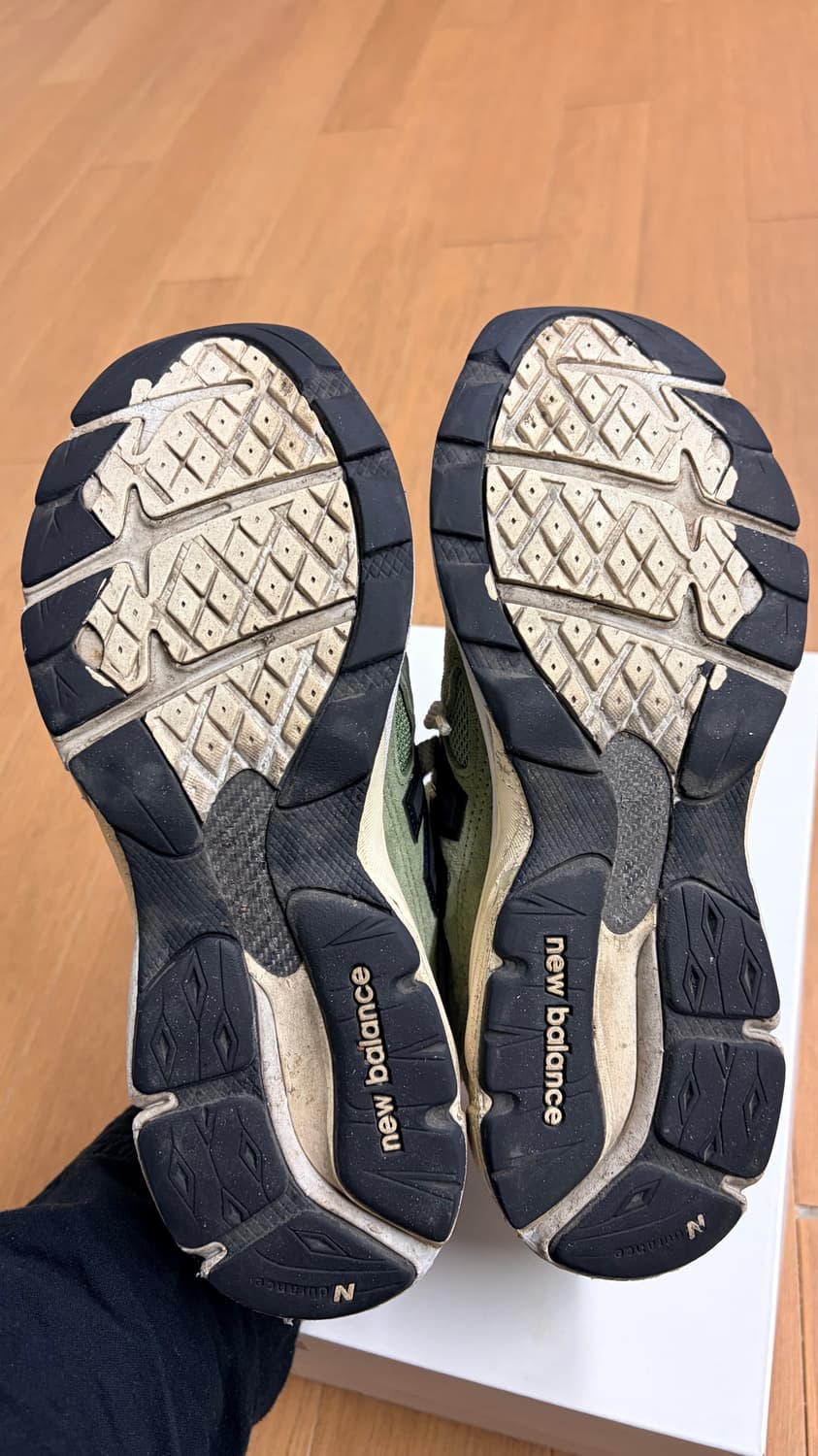 [250] 뉴발란스 자운드 990V3 올리브 상품이미지4