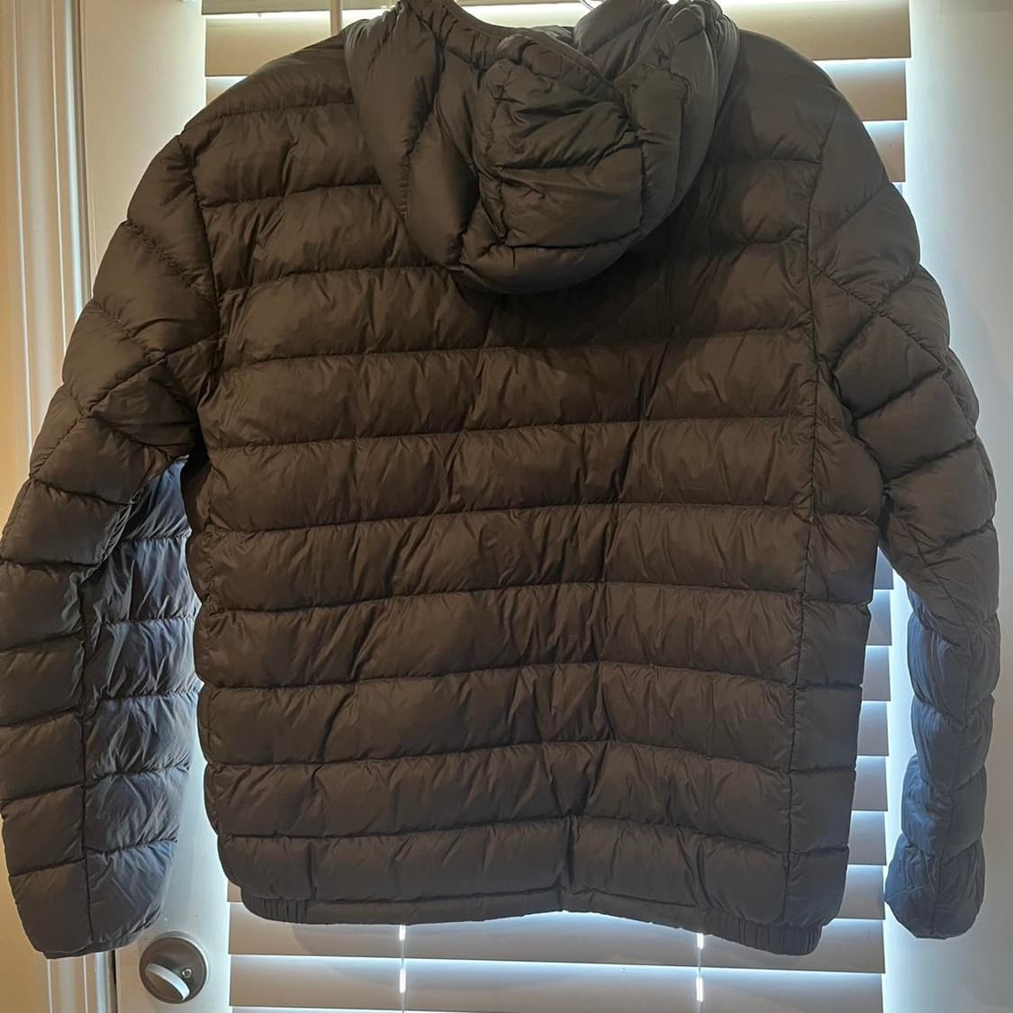 22FW 폴로 랄프 로렌 경량 후드 다운 패딩 차콜 그레이 상품이미지5