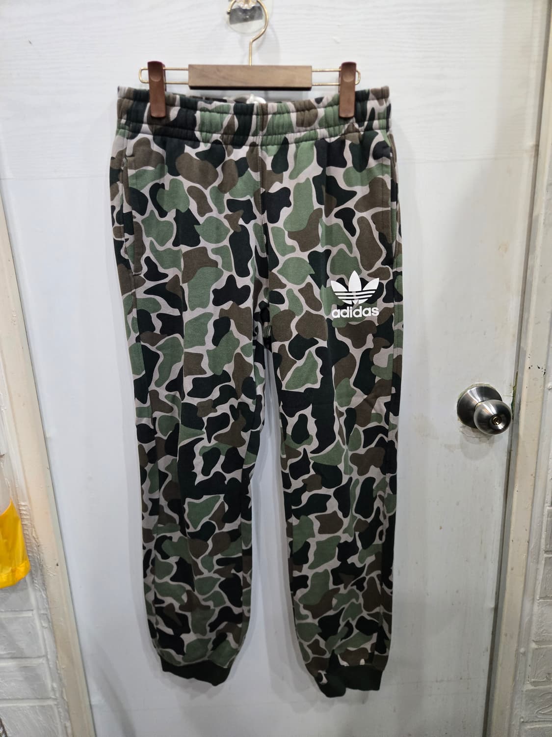 105,XL )) adidas 아디다스 카모 조거팬츠 바지! 상품이미지1