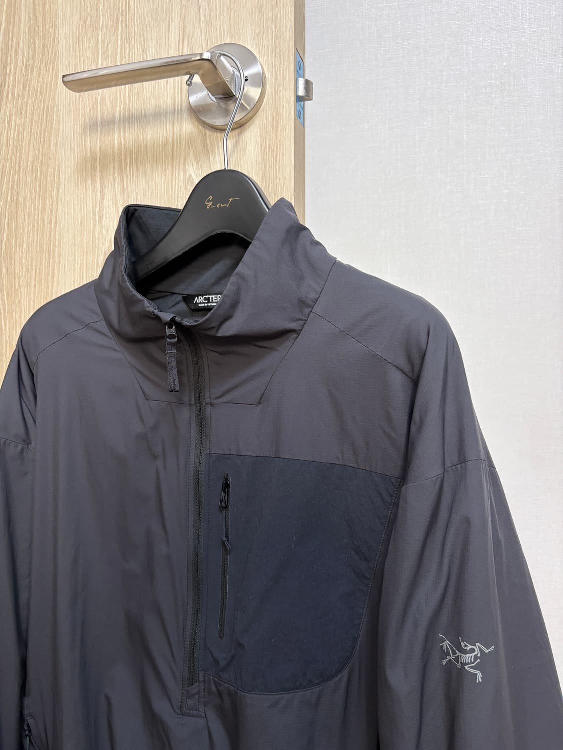 아크테릭스 아트렐 짚 넥 여성 ATREL ZIP NECK W 상품이미지2