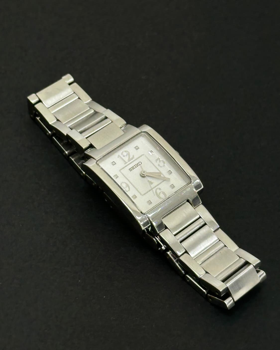 세이코 루키아 렉탱귤러 쿼츠 시계 상품이미지5