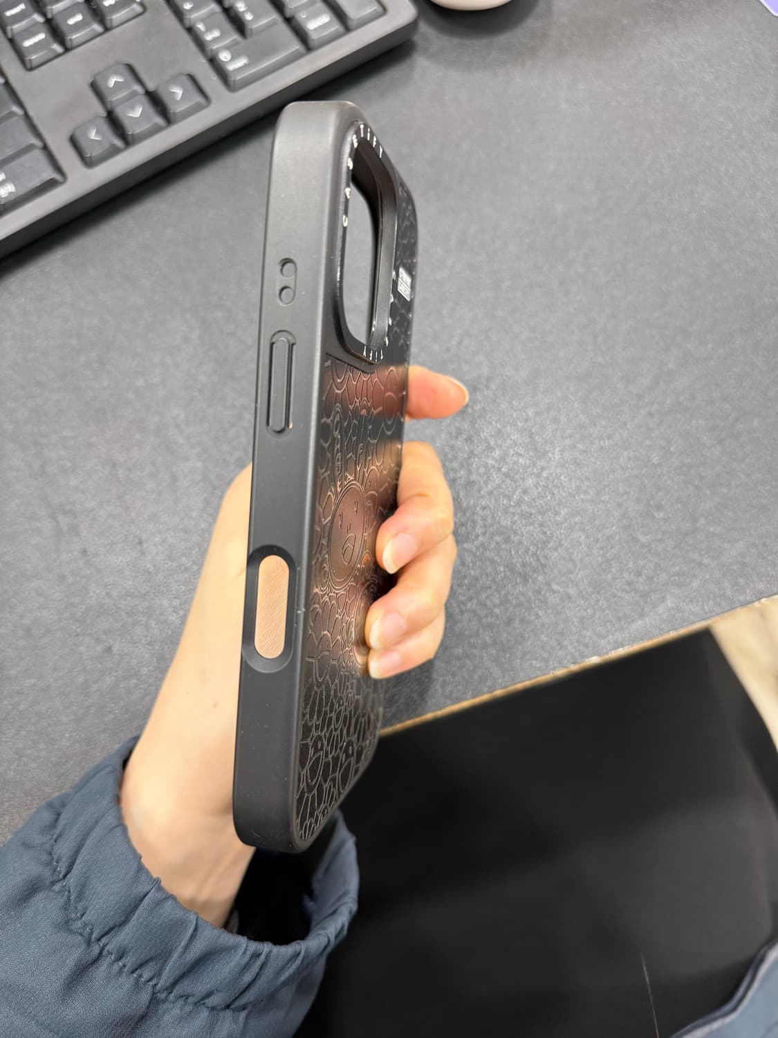 케이스티파이 무라카미다카시 아이폰16프로 케이스 상품이미지3