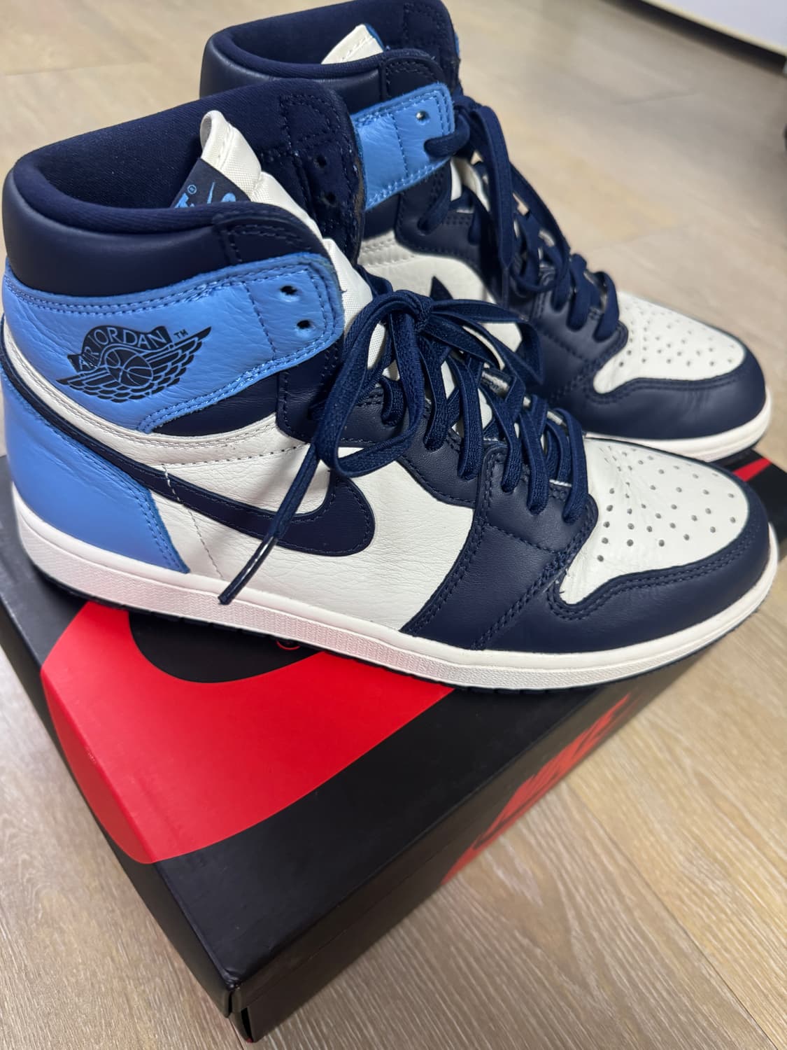 [270]조던 1 하이 옵시디언 UNC 상품이미지3