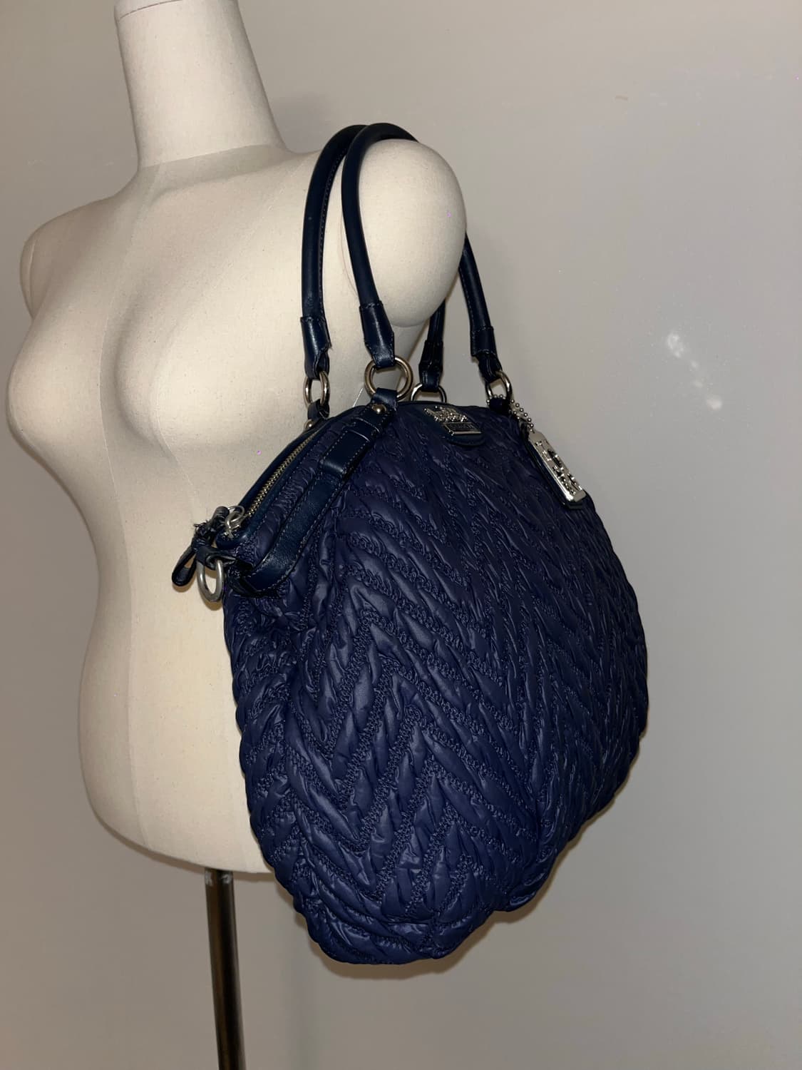 Coach Quilting Navy shoulder bag 상품이미지7