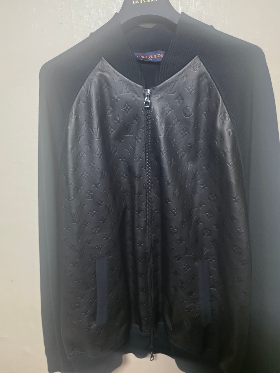 루이비통 양가죽 믹스 블루종 3L 상품이미지2