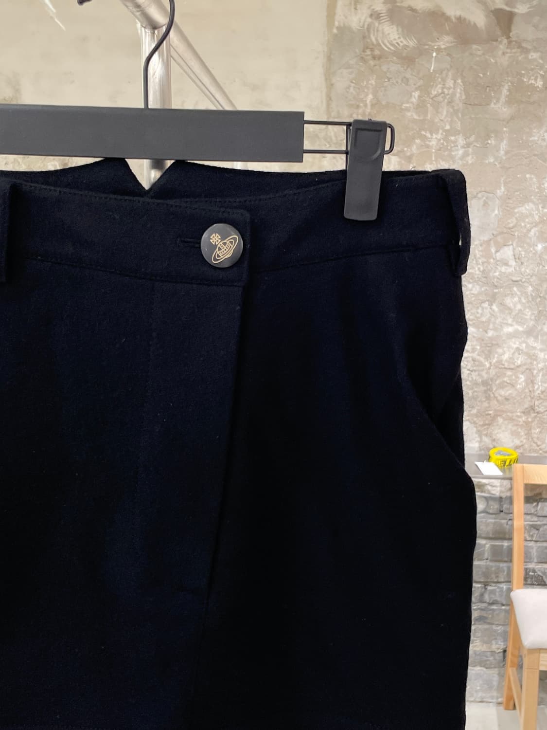 비비안 웨스트우드 앵글로마니아 블랙 신치백 울 미니스커트 상품이미지3