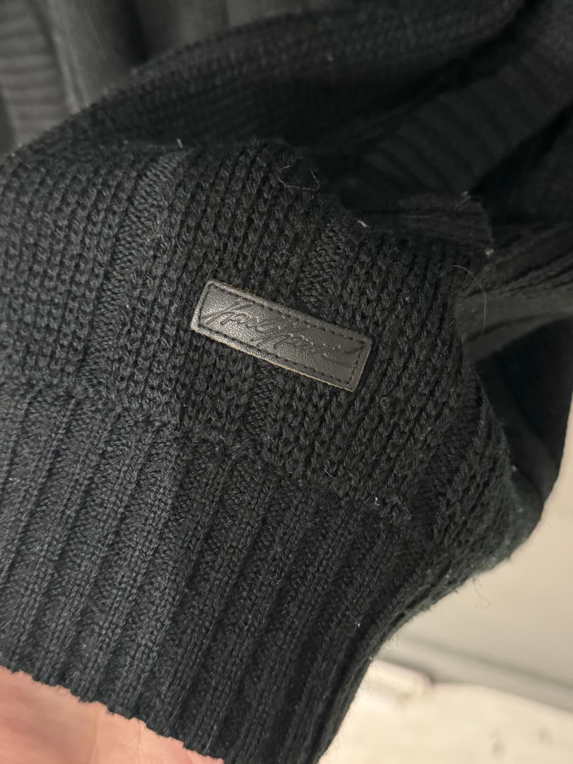 칼카니 블랙 울 니트집업  상품이미지4