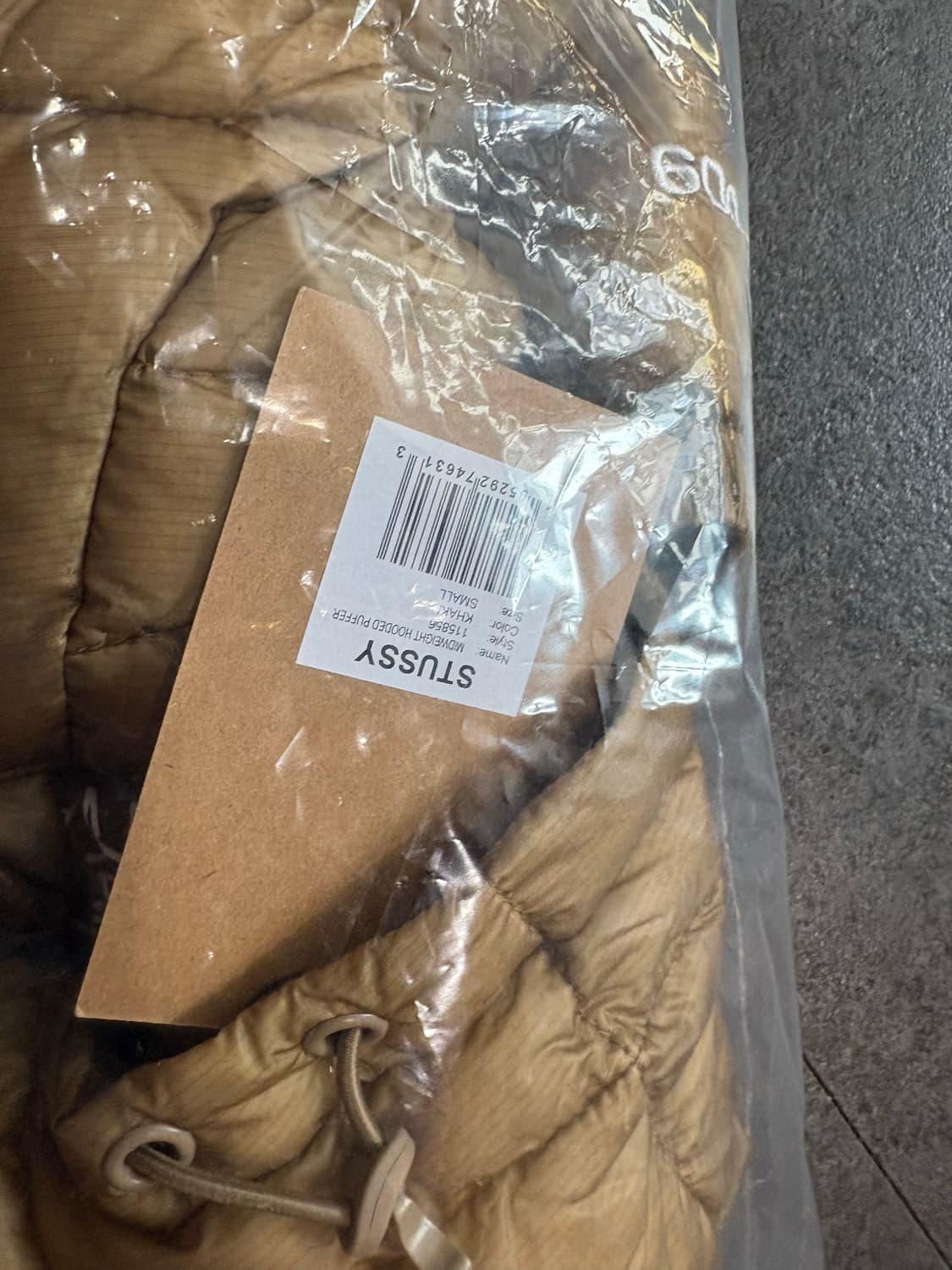 [S] 스투시 미드웨이트 후드 푸퍼 카키 상품이미지3