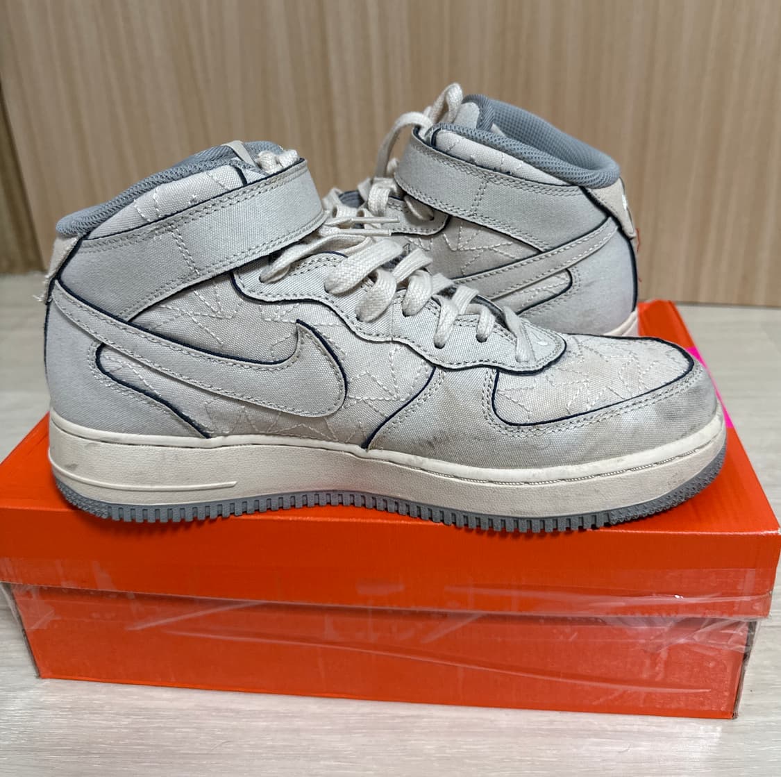 나이키 에어포스 미드 펄화이트 260 상품이미지5