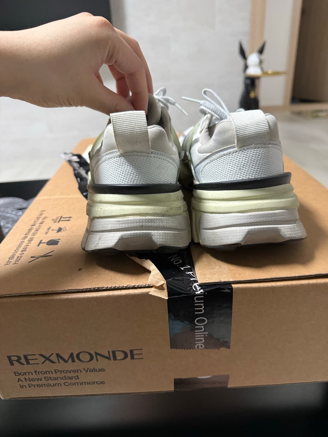 나이키 v2k 런테크 메탈릭 실버 270 상품이미지2