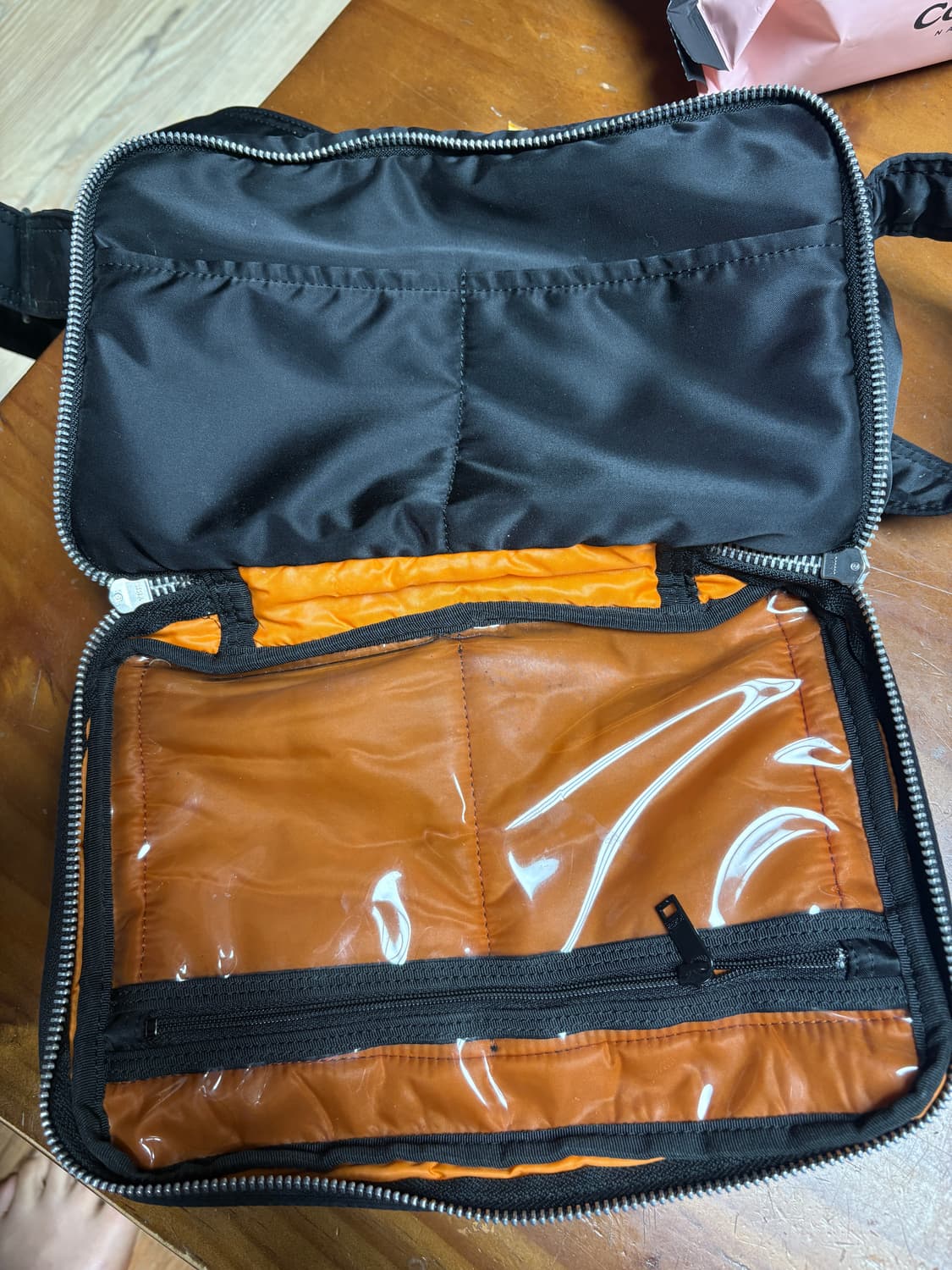 포터 탱커 스몰백 블랙 상품이미지8