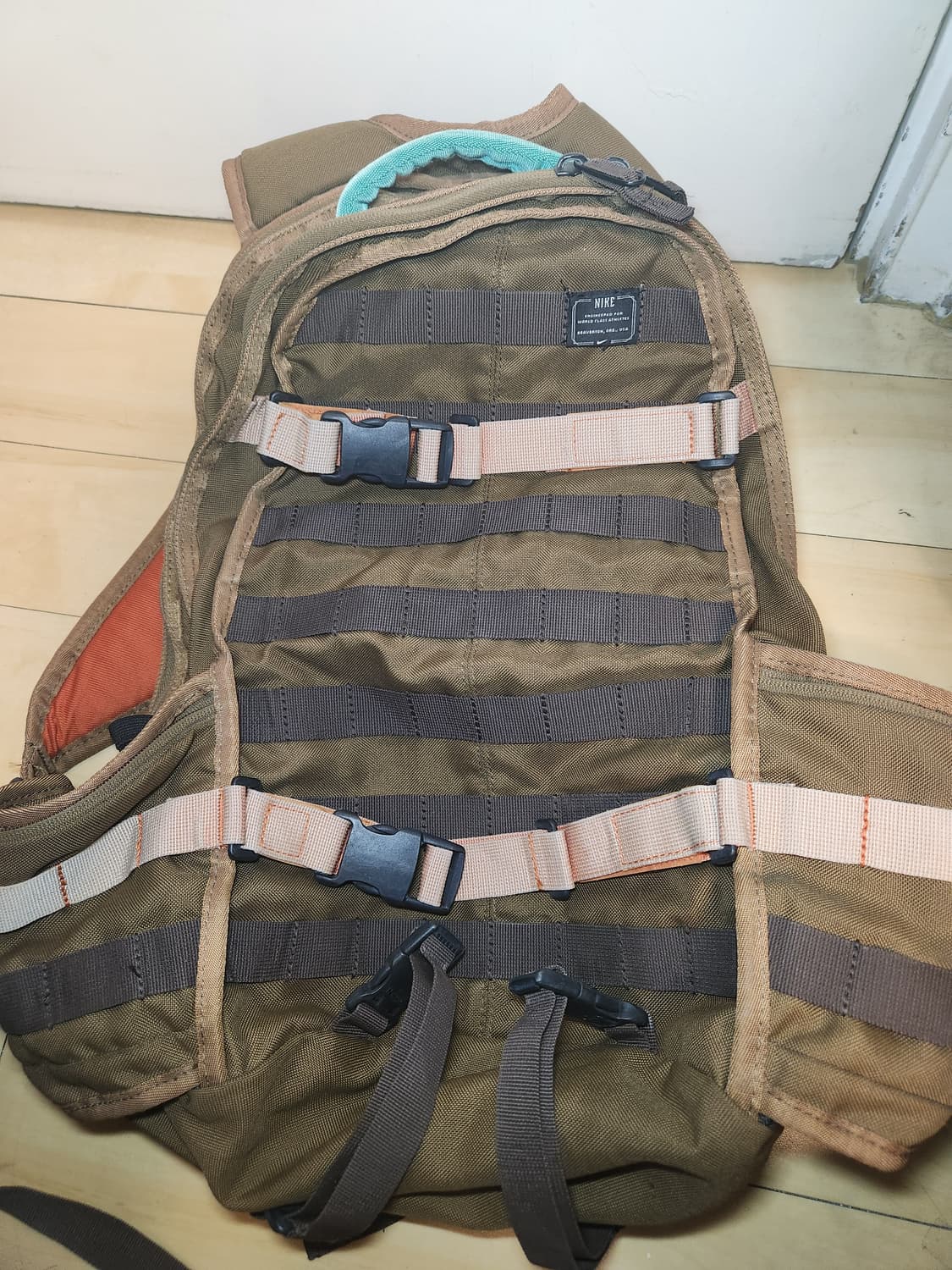 나이키 빈티지 SB RPM 스케이트 택티컬 밀리터리 머드시안 백팩 상품이미지1