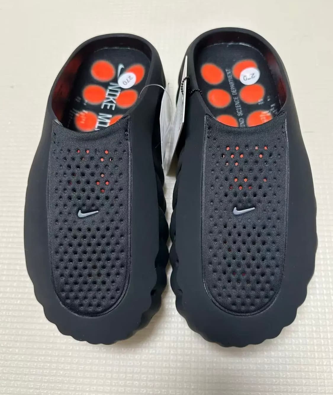 나이키 마인드 001 블랙 270 >>280 교환하실분 새상품입니다 상품이미지3