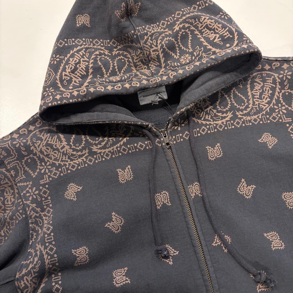 [L] 디스이즈네버댓 페이즐리 후드집업 블랙 C729 상품이미지3