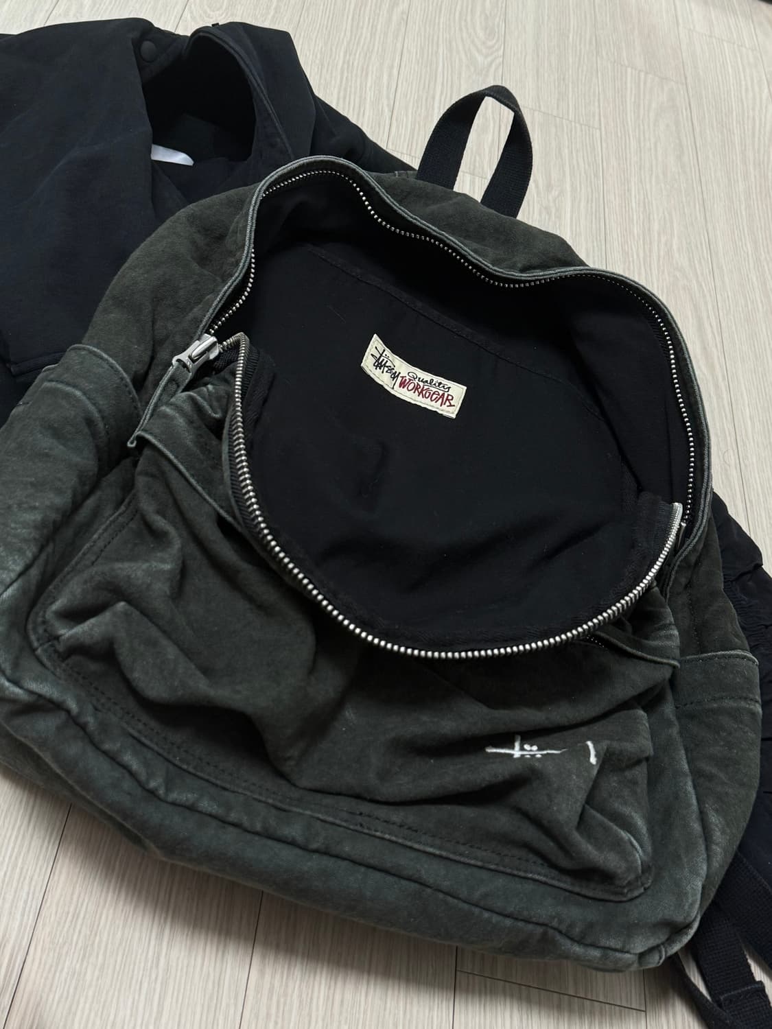 스투시 캔버스 백팩 워시드 블랙 상품이미지4