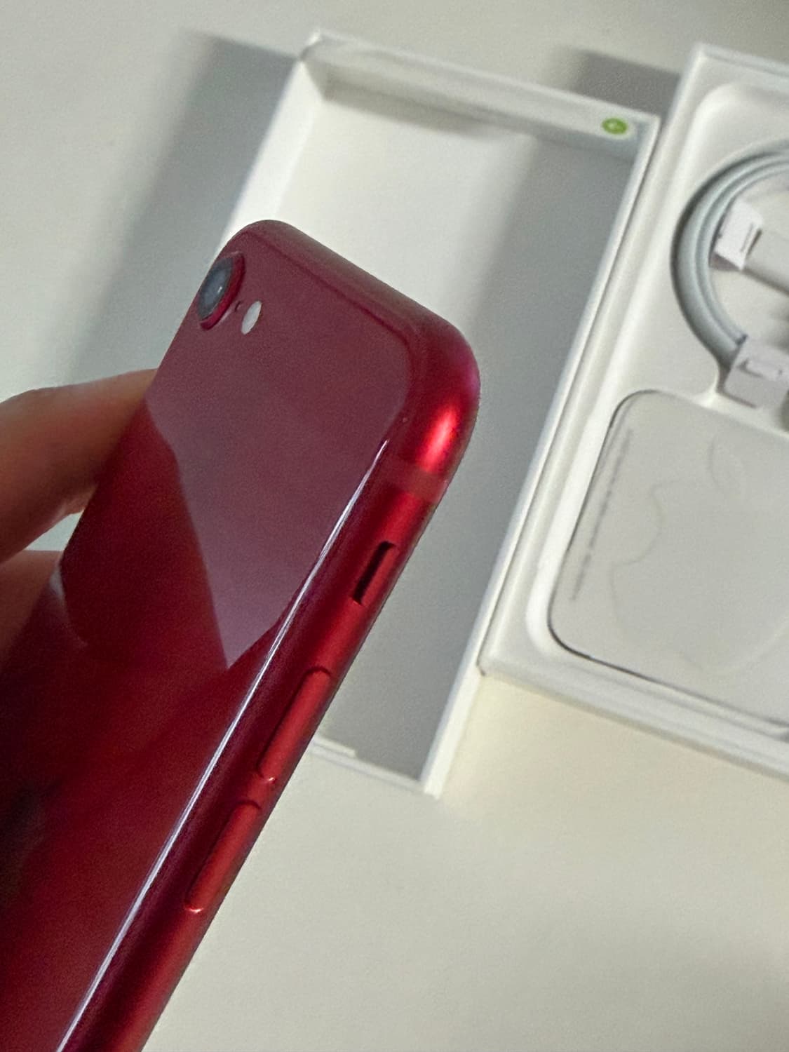 아이폰 SE3 레드 128GB 풀박스 (상태최상/충전케이블 포함) 상품이미지4